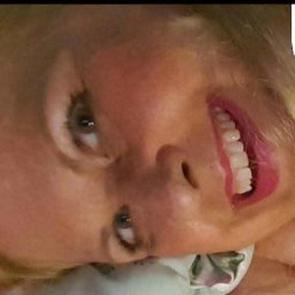 Meet your Posher, Susan - Picture 1 of 1